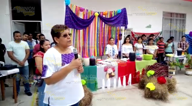 Con fiesta mexicana celebran Independencia de México Instituto de Educación Superior Pánuco