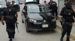 Viajaban en auto robado, fueron detenidos en Tuxpan