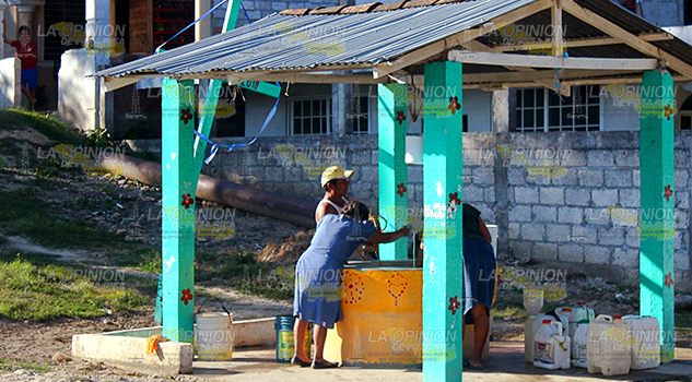 Tienen tuberías pero no les llega el agua en Papantla