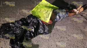 Arrojan cadáver embolsado y mutilado en Tuxpan