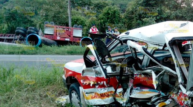 Abandonan a las víctimas del carreterazo en Tancoco