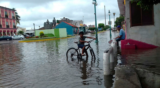 Se inundará parte de Tlacotalpan: Yunes Linares