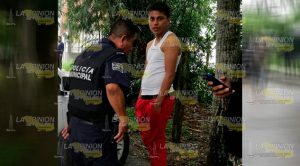 Aseguran a sujetos por actitud agresiva tras accidente Aseguran a sujetos por actitud agresiva tras accidente
