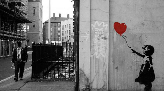 Banksy revela su plan de autodestrucción del cuadro Niña con un Globo Banksy revela su plan de autodestrucción del cuadro Niña con un Globo
