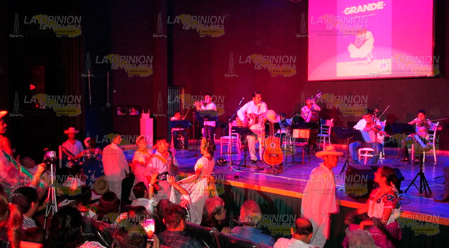 Celebrarán Domingo Grande con huapangueada en Álamo Celebrarán Domingo Grande huapangueada Álamo