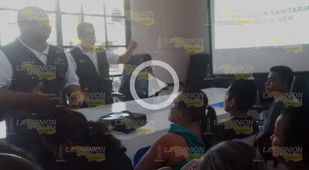 Cofepris capacita a vendedores de alimentos en Tantoyuca Cofepris capacita a vendedores de alimentos en Tantoyuca