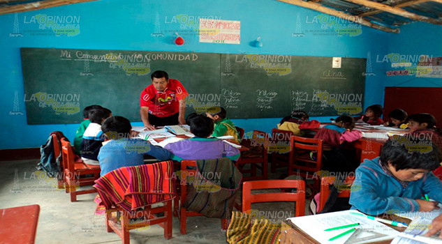 Maestros de Cazones, huyen de la inseguridad