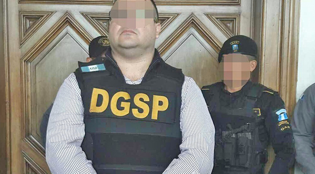 Revocan amparo a Duarte; no podrá saber si existen carpetas de investigación en su contra en Veracruz