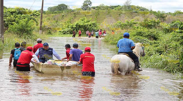 Llegó la ayuda a la comunidad La Joya