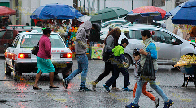 Frente frío 6, estacionado Frente frío 6 estacionado