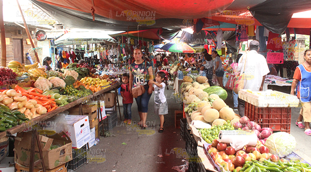 Inseguridad pega a sector comercio de Tihuatlán Inseguridad pega a sector comercio de Tihuatlán
