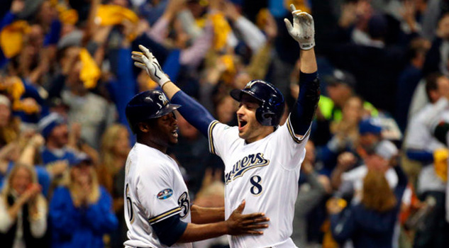 Los Brewers ganan y empatan la Serie de Campeonato Los Brewers ganan y empatan la Serie de Campeonato