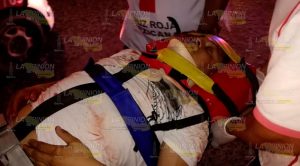 Motocilista temerario se estampa contra taxi en Tuxpan Motocilista temerario se estampa contra taxi en Tuxpan