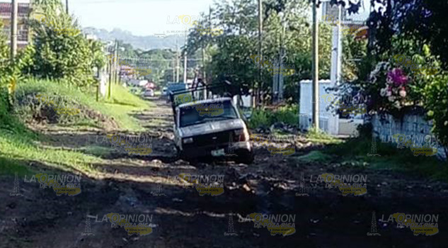 Protestan en Naranjos por desastre causado por el Ayuntamiento Protestan en Naranjos por desastre causado por el Ayuntamiento