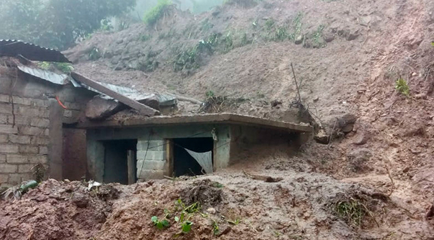 Sube a 7 víctimas mortales por lluvias en Oaxaca Sube a 7 víctimas mortales por lluvias en Oaxaca