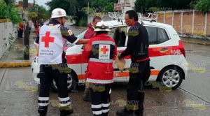 Sufre infarto mientras trabajaba en su taxi Sufre infarto mientras trabajaba en su taxi