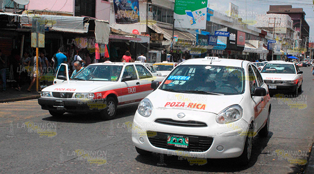 Licencias apócrifas; taxistas de Tihuatlán, Poza Rica y Coatzintla, entre los afectados