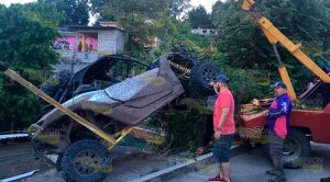 Vuelca "racer", conductor sale ileso Vuelca racer conductor sale ileso