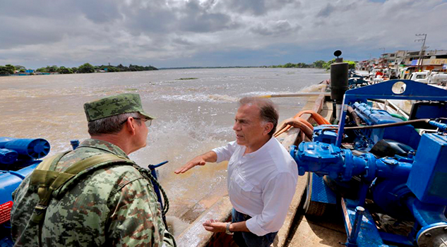 Recorre el Gobernador Yunes municipios afectados por las intensas lluvias