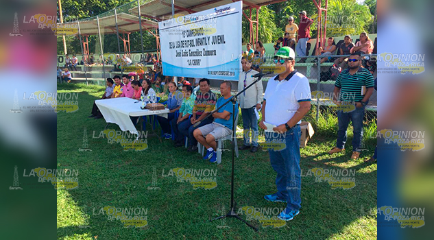 Importante apoyo al deporte ofrecen autoridades en Pánuco