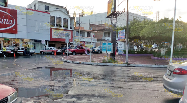 La atracan al salir de cajero en Cerro Azul