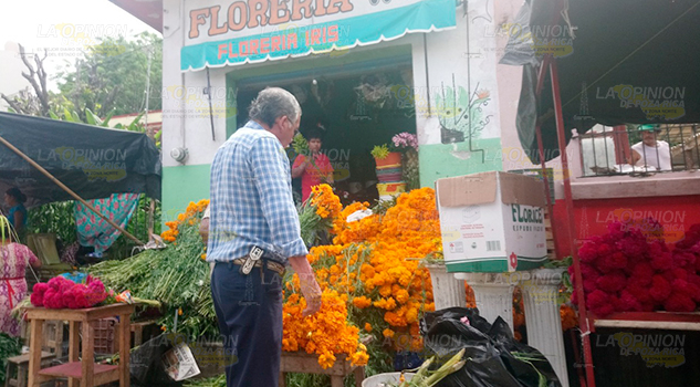 Foráneos resultan competencia desleal