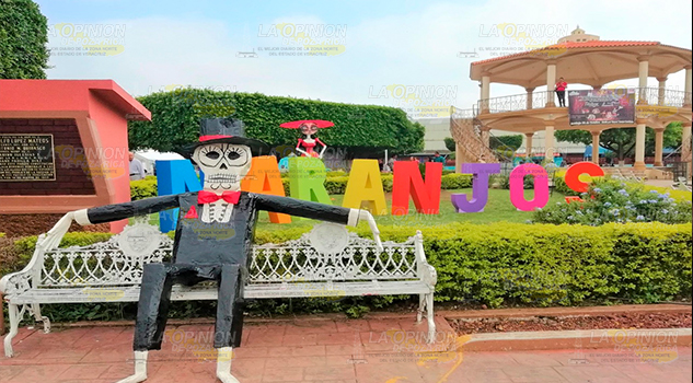 Ayuntamiento de Naranjos, objeto de burlas