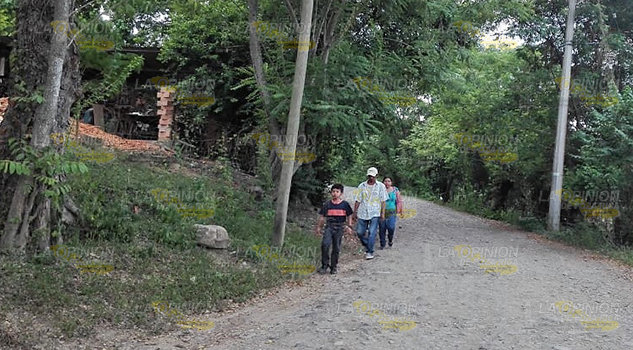 Se quejan por obra fraudulenta en Naranjos