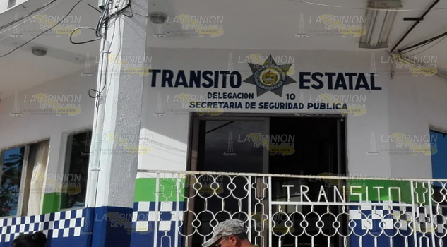 Delegado de Cerro Azul abandona "el barco"