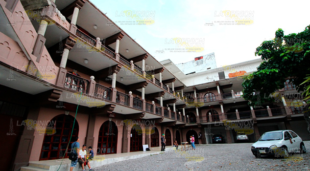 Discriminan a vendedoras en Papantla