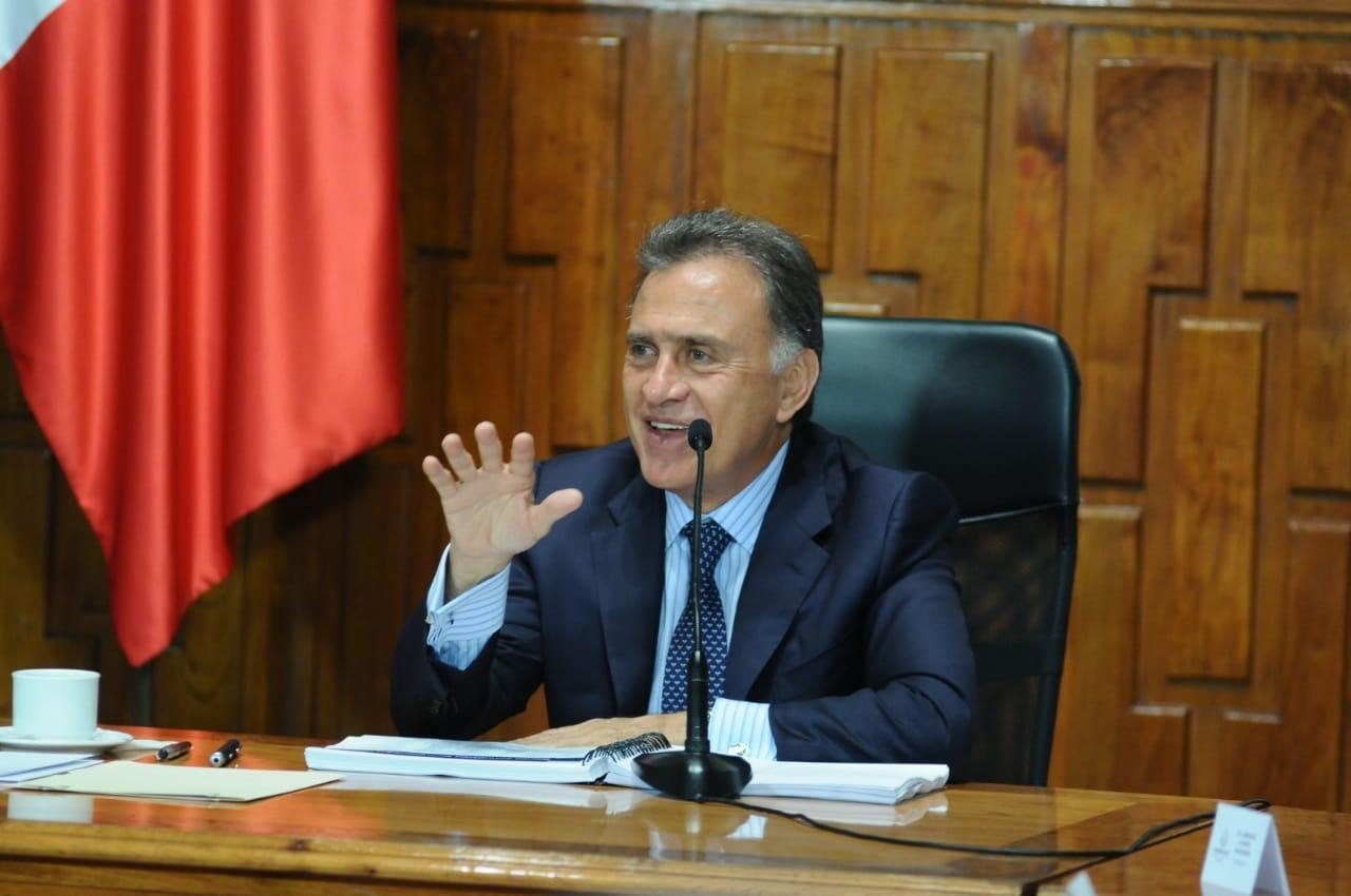 Recupera gobierno de Yunes Linares mil 522 mdp, dinero destinado a obras