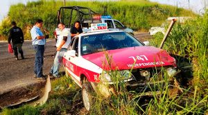 Aparatoso accidente en la carretera Martínez-San Rafael Aparatoso accidente en la carretera Martínez-San Rafael