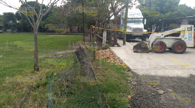 Lucran con campo deportivo en el Chote
