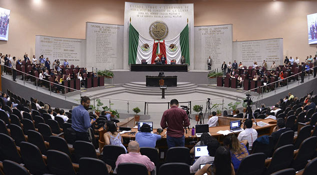 Revisarán salarios excesivos en el Congreso de Veracruz