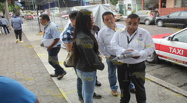 Pelean espacios en la Altamirano
