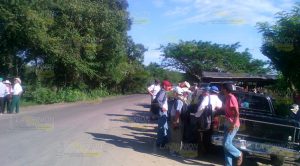 Ejidatarios cierran entrada a empresa trituradora de grava Ejidatarios cierran entrada a empresa trituradora de grava