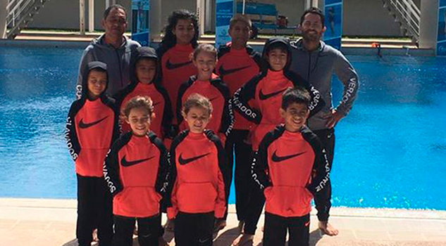 Pequeños clavadistas veracruzanos se foguean con los grandes Pequeños clavadistas veracruzanos se foguean con los grandes