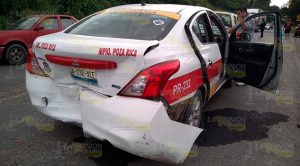 Taxista provocó carambola en la carretera Papantla - Poza Rica Taxista provocó carambola en la carretera Papantla - Poza Rica