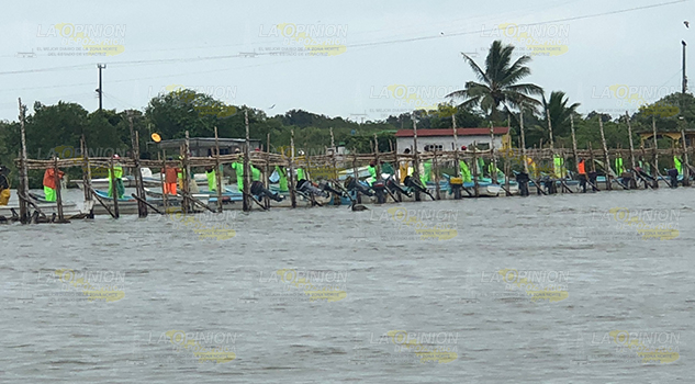 Urge detener pesca furtiva en Tamiahua Urge detener pesca furtiva en Tamiahua