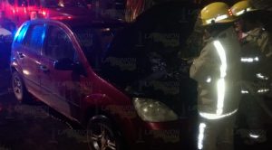 Se incendia automóvil en Tuxpan