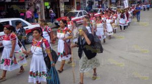 Festejan a Santa Catarina en Chicontepec