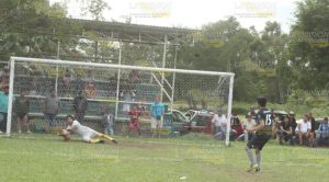 Ruiz Cortines se impuso a Agua Dulce