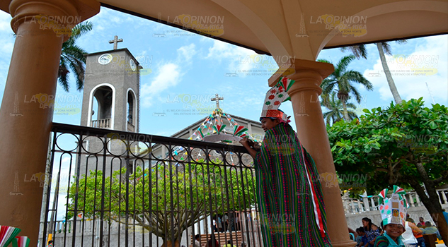 Festival del huapango, en un dilema