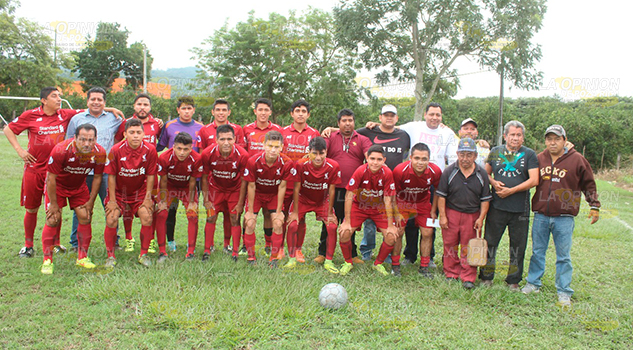 No se anduvo por las ramas Somos Amigos Ruiz Cortines gana 11-0