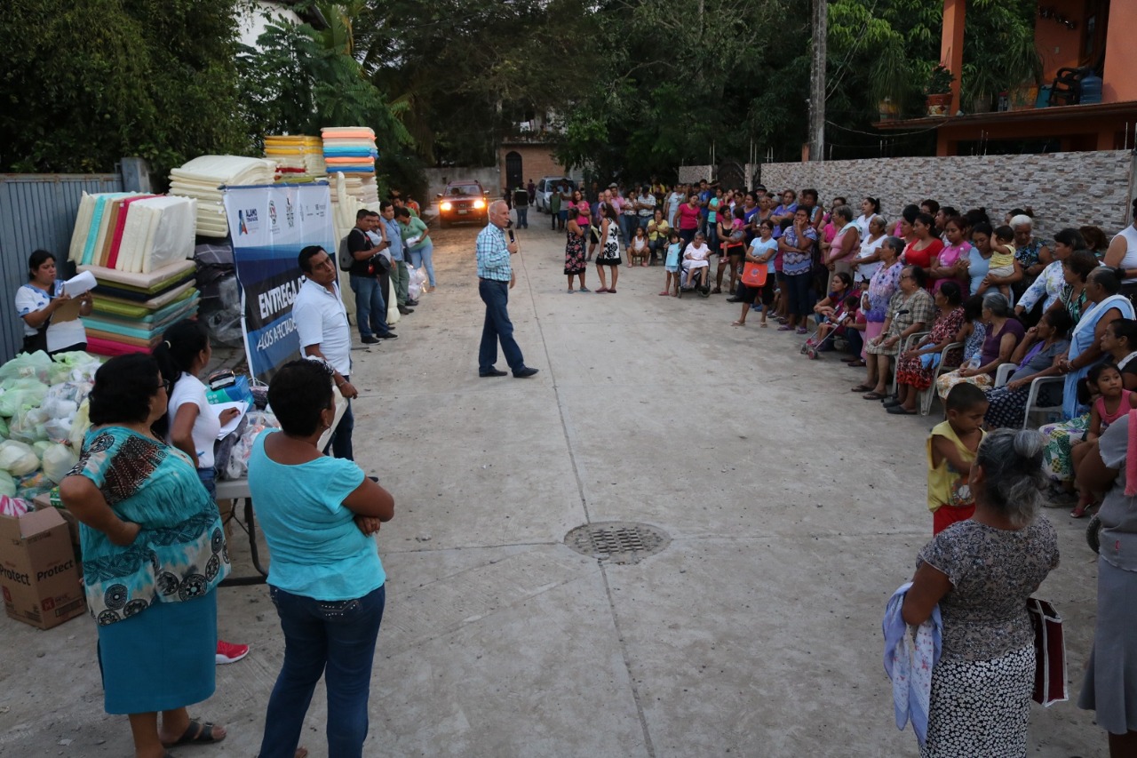 Gobierno municipal realiza trabajos en colonias y comunidades afectadas