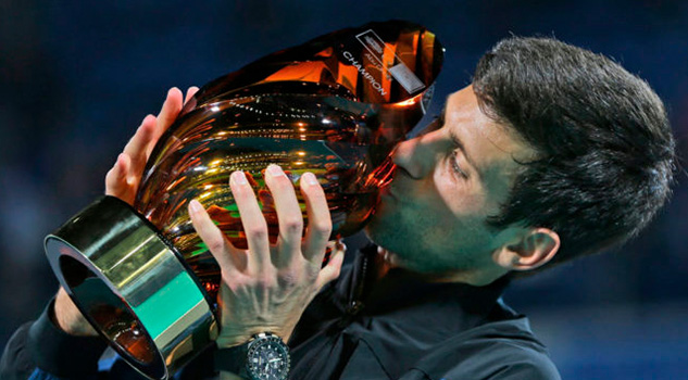 Djokovic conquista por cuarta vez torneo de exhibición de Abu Dhabi Djokovic conquista por cuarta vez torneo de exhibición de Abu Dhabi