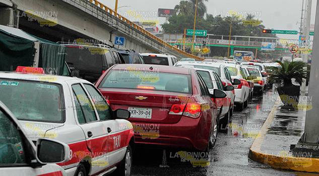 Morosos no han pagado impuestos en hacienda, Irregularidades en 2 mil autos
