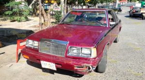 Estudiante resulta lesionado tras impacto de automóvil Estudiante resulta lesionado tras impacto de automóvil