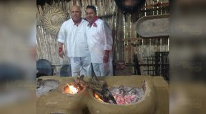 Bendición del fogón en el parque Takilhsukut de Papantla