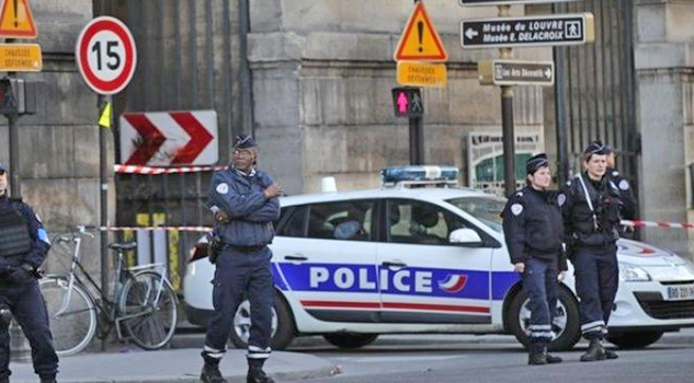 Tiroteo en mercado de navidad de Estrasburgo deja dos muertos